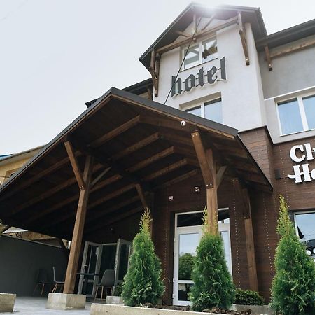 Clubhouse Hotel Ivano Frankivsk Bagian luar foto